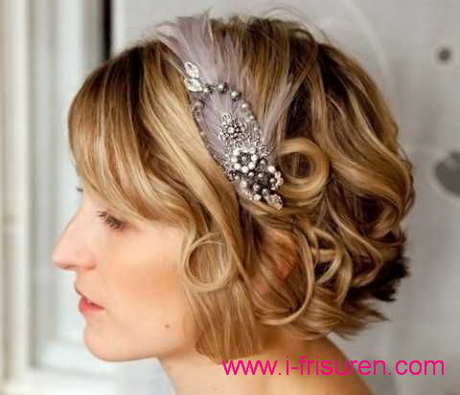 brautfrisur-lange-haare-locken-83_2 Brautfrisur lange haare locken