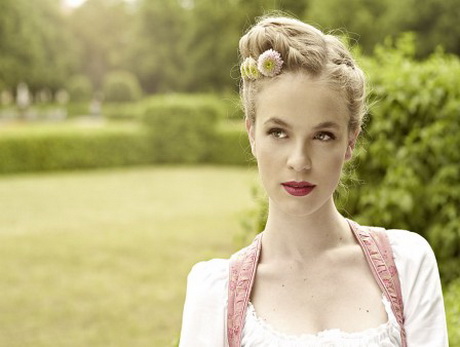 dirndl-frisuren-zum-nachmachen-43-14 Dirndl frisuren zum nachmachen