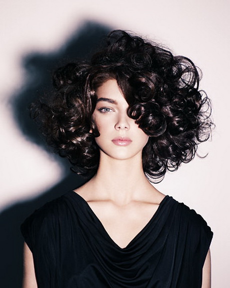 frisuren-mit-locken-mittellang-20_9 Frisuren mit locken mittellang