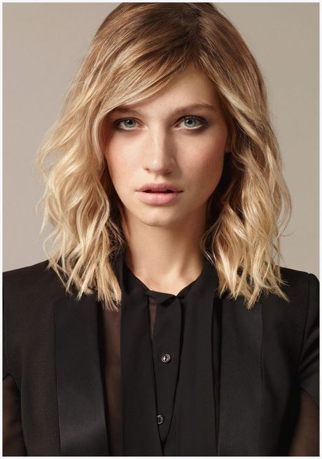 frisuren-2020-mit-locken-92_11 Frisuren 2020 mit locken