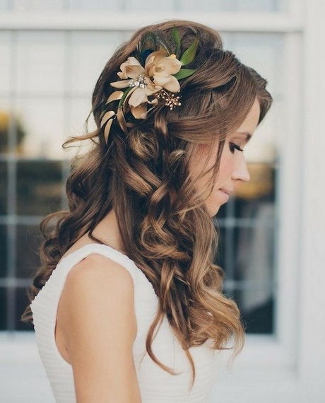 hochzeit-frisuren-2018-36_11 Hochzeit frisuren 2018