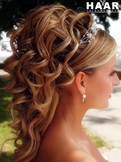 hochzeit-frisuren-2018-36_12 Hochzeit frisuren 2018