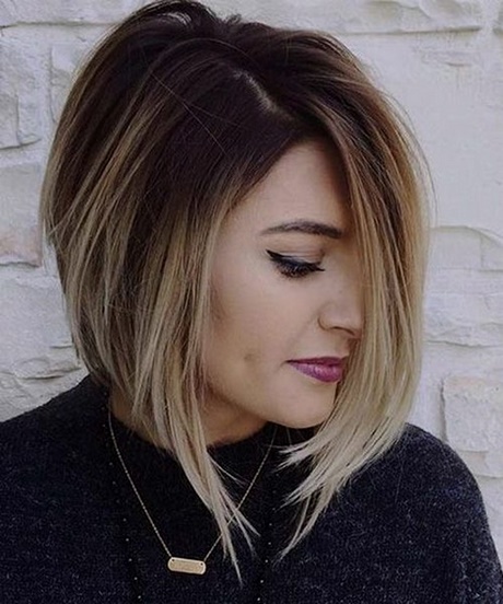 kurzhaarfrisuren-bilder-damen-2018-51_18 Kurzhaarfrisuren bilder damen 2018