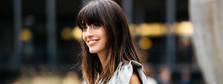 trendfrisuren-2019-frauen-lange-haare-48_15 Trendfrisuren 2019 frauen lange haare