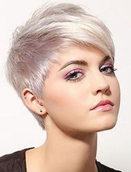 aktuelle-kurzhaarfrisuren-2019-damen-56_9 Aktuelle kurzhaarfrisuren 2019 damen