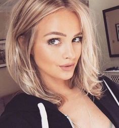 frisuren-2019-blond-mittellang-48_2 Frisuren 2019 blond mittellang