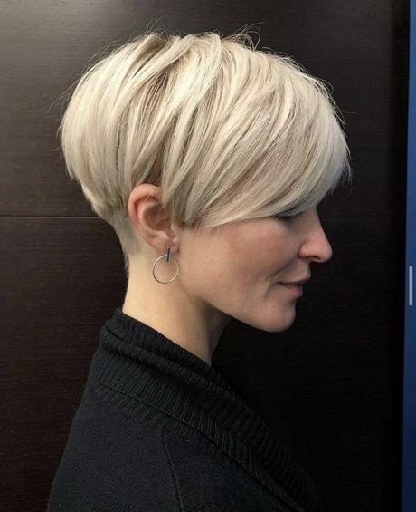 trendfrisuren-2020-frauen-bob-37_4 Trendfrisuren 2020 frauen bob