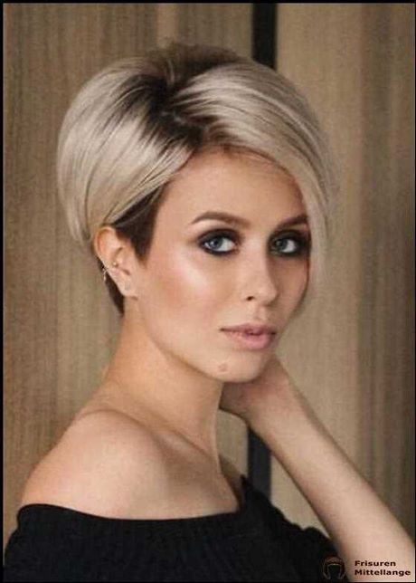 damen-kurzhaarfrisuren-2021-blond-74_6 Damen kurzhaarfrisuren 2021 blond