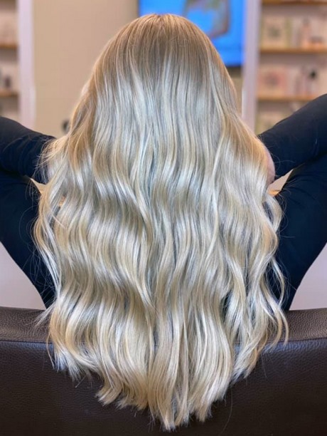 blonde-haare-trends-2022-48_17 Blonde haare trends 2022