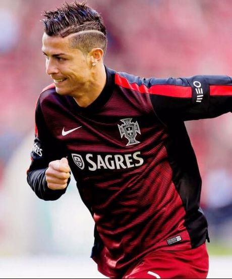 ronaldo-frisur-2022-47_17 Ronaldo frisur 2022