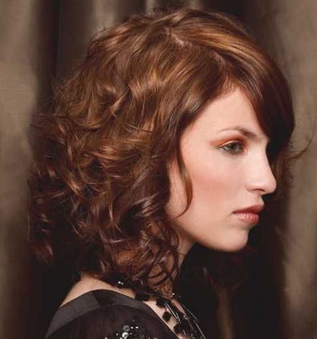 frisuren-locken-schulterlang-52_2 Frisuren locken schulterlang