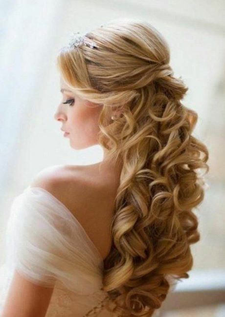 seitliche-frisuren-mit-locken-67_10 Seitliche frisuren mit locken