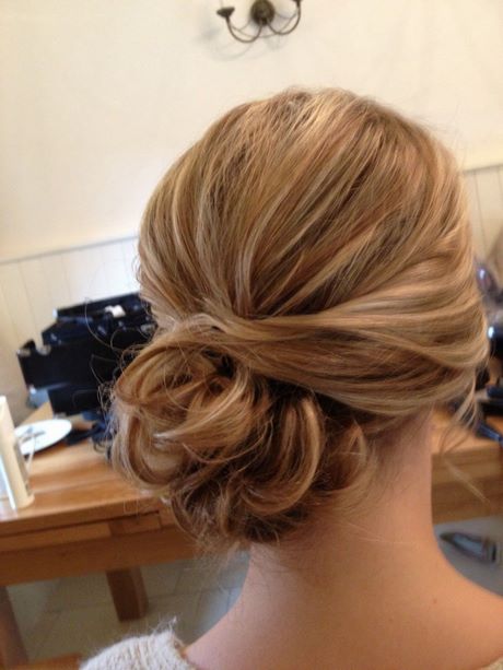 chignon-frisur-56_14 Chignon frisur