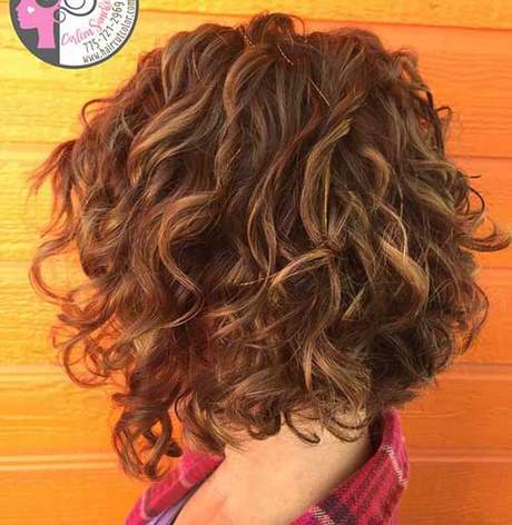 frisuren-fur-lockiges-haar-frauen-50_10 Frisuren für lockiges haar frauen