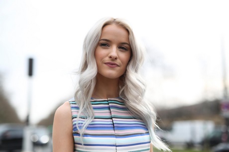 trendfrisuren-lange-haare-2018-75_4 Trendfrisuren lange haare 2018