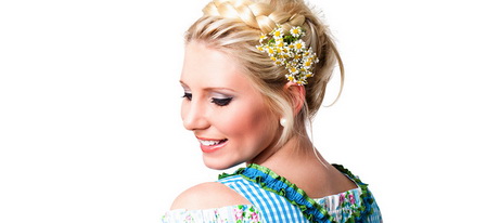 dirndl-flechtfrisuren-74-3 Dirndl flechtfrisuren