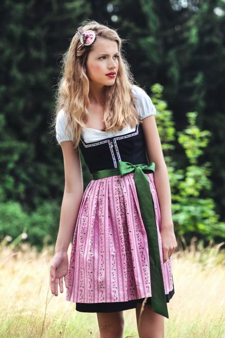 dirndl-frisuren-offen-58-3 Dirndl frisuren offen