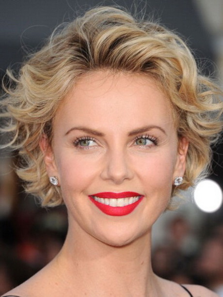 frisuren-charlize-theron-77-18 Frisuren charlize theron