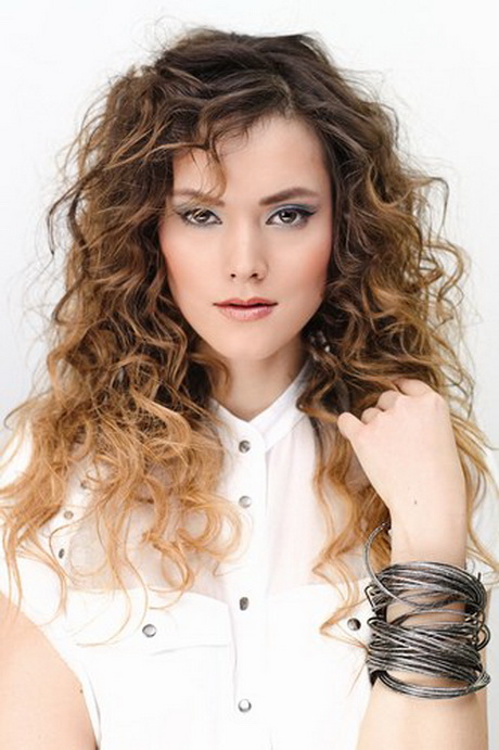 frisurentrend-locken-83-4 Frisurentrend locken