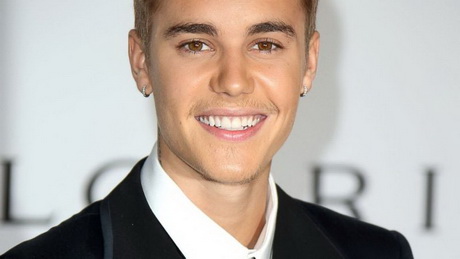 justin-bieber-mit-blonden-haaren-83_15 Justin bieber mit blonden haaren