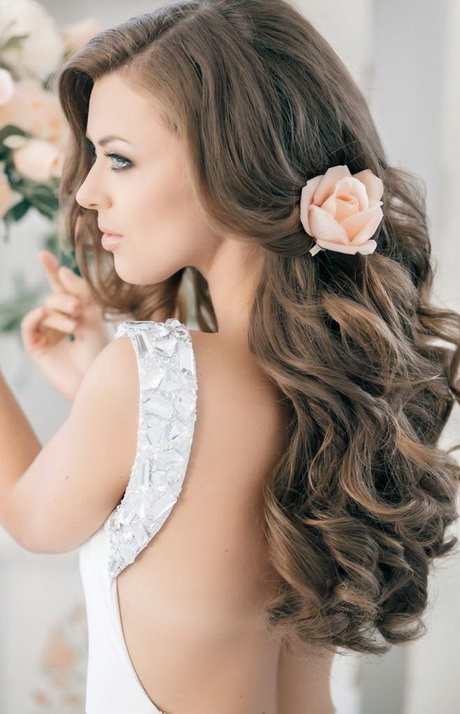 locken-frisuren-hochzeit-57_15 Locken frisuren hochzeit