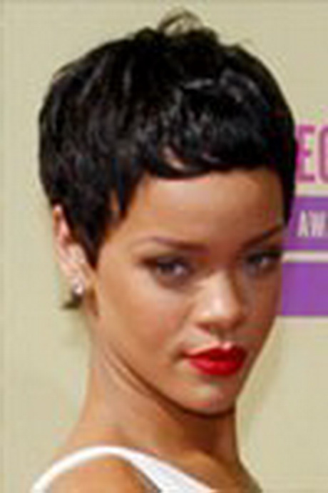 rihanna-kurze-haare-02_11 Rihanna kurze haare