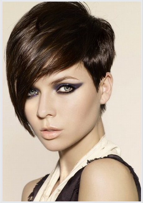 stylische-frisuren-damen-64 Stylische frisuren damen