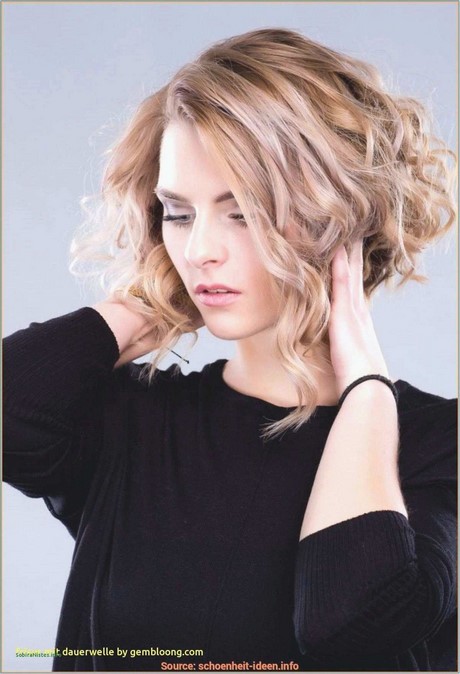 frisuren-2020-mit-locken-92_17 Frisuren 2020 mit locken