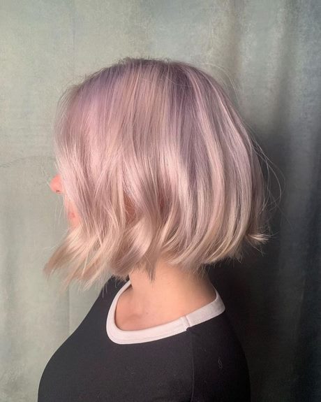 trendfrisuren-kurze-haare-2021-47_14 Trendfrisuren kurze haare 2021