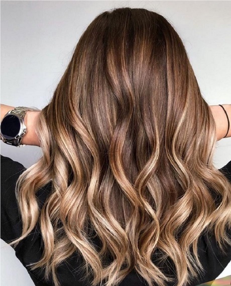 frisuren-farbtrends-2022-28_4 Frisuren farbtrends 2022