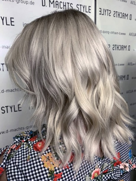 kurzhaarfrisuren-damen-blond-2022-49_8 Kurzhaarfrisuren damen blond 2022