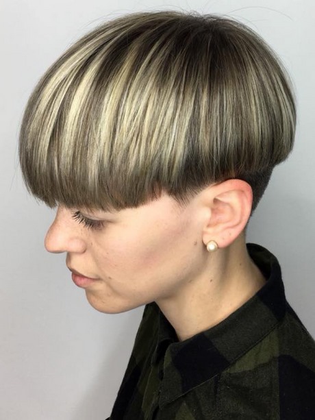 trendfrisuren-kurze-haare-2022-41_13 Trendfrisuren kurze haare 2022