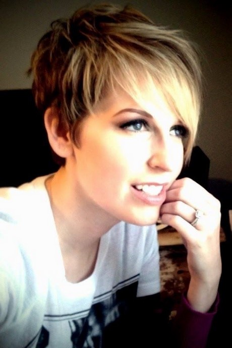 kurzhaarfrisuren-pixie-cut-2017-79_12 Kurzhaarfrisuren pixie cut 2017