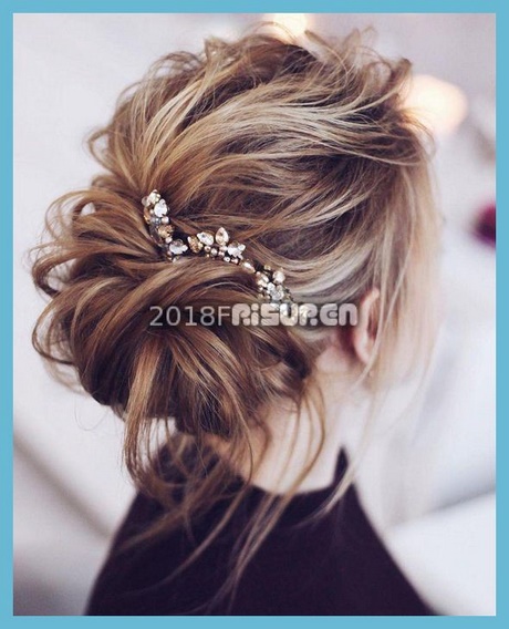 hochsteckfrisuren-trend-2018-34_16 Hochsteckfrisuren trend 2018