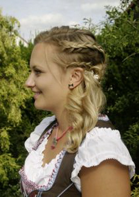 dirndl-frisur-36_14 Dirndl frisur