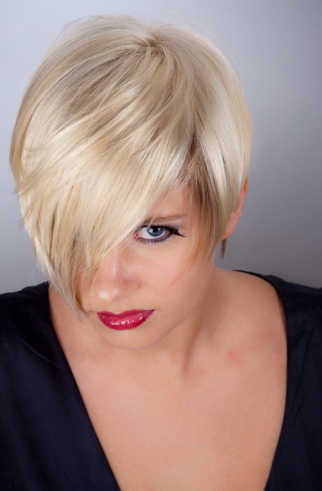 frisuren-kurz-blond-59_5 Frisuren kurz blond