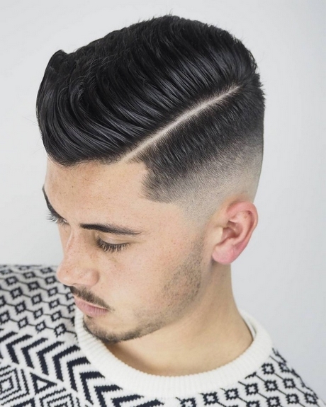 herrenfrisuren-2019-undercut-96_5 Herrenfrisuren 2019 undercut