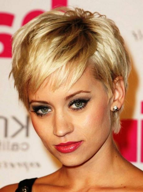 trendfrisuren-2019-rundes-gesicht-37_3 Trendfrisuren 2019 rundes gesicht