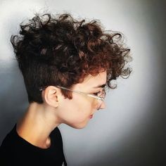 kurzhaarfrisuren-locken-2018-damen-84_6 Kurzhaarfrisuren locken 2018 damen