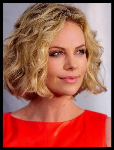 frisuren-locken-bob-13_12 Frisuren locken bob