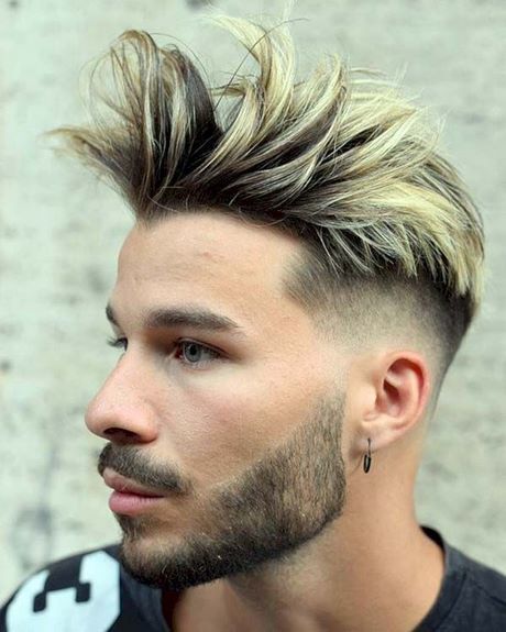 herrenfrisuren-2020-undercut-52_8 Herrenfrisuren 2020 undercut