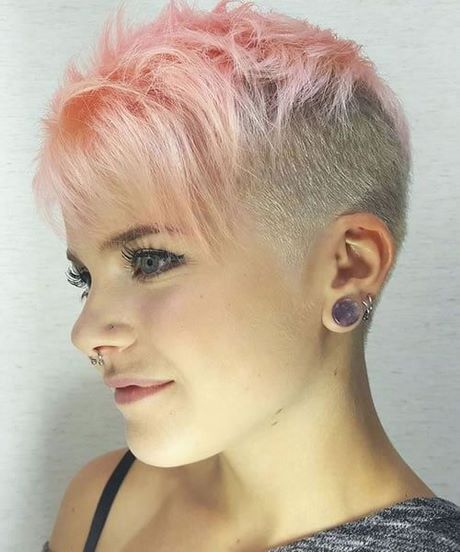 kurzhaarfrisuren-frauen-2022-undercut-71_7 Kurzhaarfrisuren frauen 2022 undercut