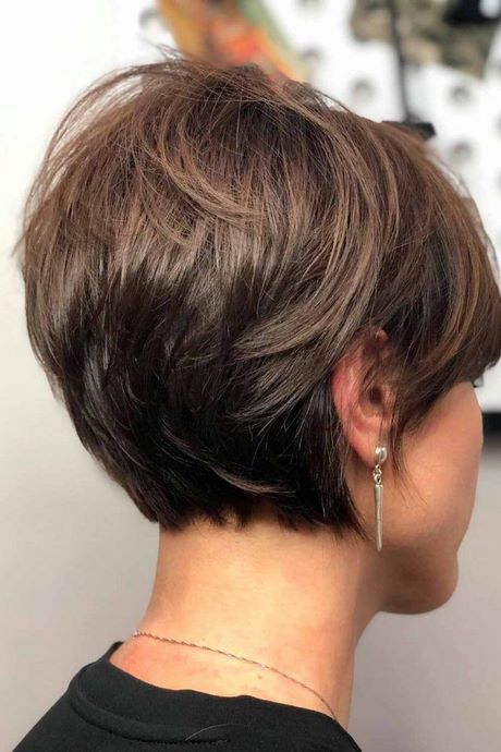 kurzhaarfrisuren-frauen-ab-50-2022-42_5 Kurzhaarfrisuren frauen ab 50 2022