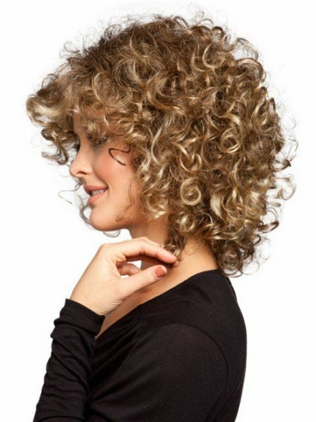 frisuren-frauen-halblang-locken-06_6 Frisuren frauen halblang locken