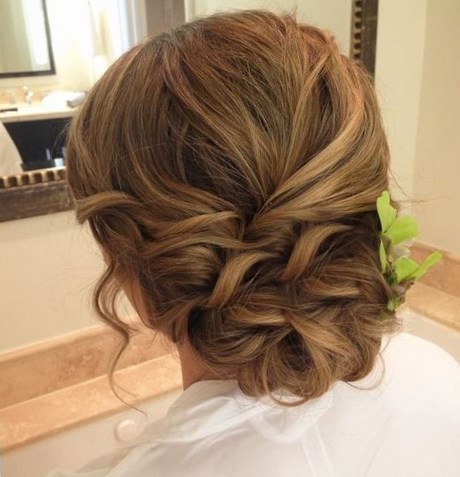 frisuren-hochzeit-gast-30_15 Frisuren hochzeit gast