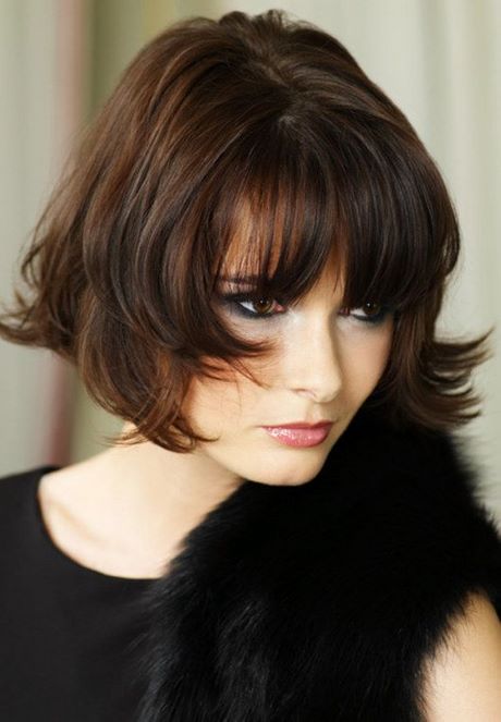 bob-frisuren-kinnlang-01_9 Bob frisuren kinnlang