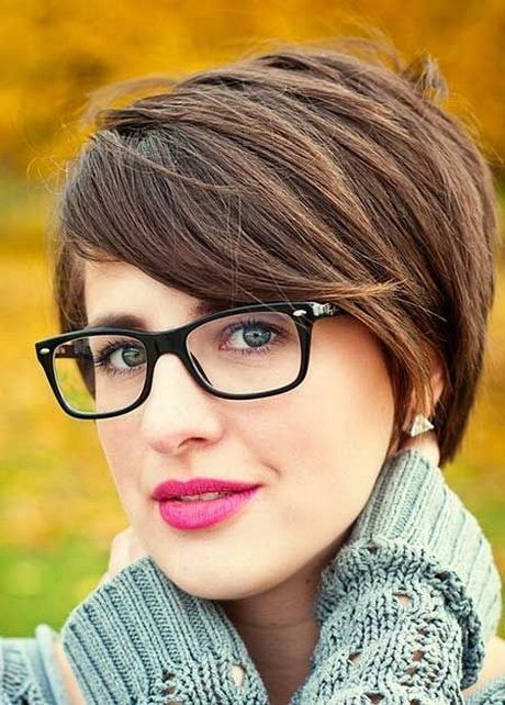 frisur-rundes-gesicht-brille-frau-34_3 Frisur rundes gesicht brille frau