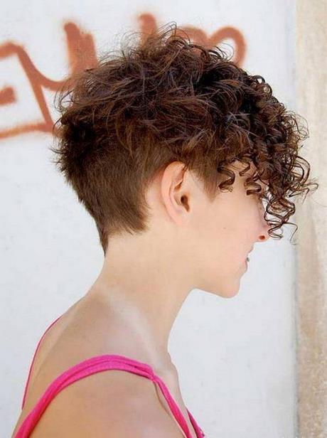 frisuren-kurze-lockige-haare-47_13 Frisuren kurze lockige haare