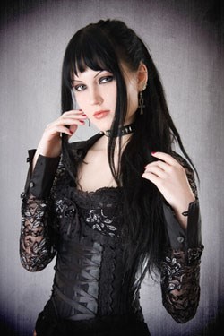 gothic-frisuren-manner-56_15 Gothic frisuren männer