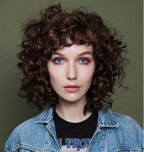 kurzhaarfrisuren-fur-lockiges-haar-frauen-80_5 Kurzhaarfrisuren für lockiges haar frauen